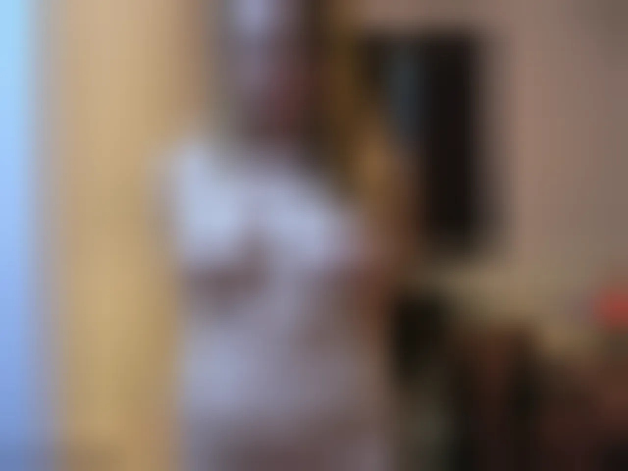Simone, 31 Jahre — seitensprung in Wiesbaden