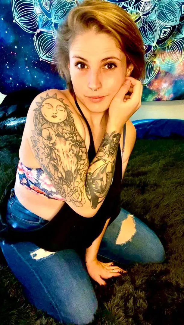 Nora, 23 Jahre — seitensprung in Düsseldorf