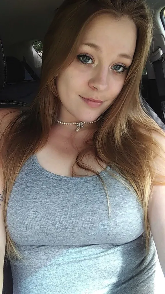 Nina, 24 Jahre — seitensprung in Arnsberg