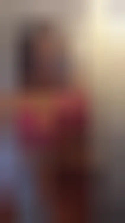 Clara, 29 Jahre — seitensprung in Altona