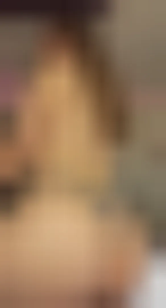 Laura, 27 Jahre — seitensprung in Krefeld