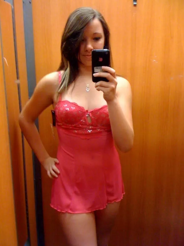 Clara, 25 Jahre — seitensprung in Baunatal