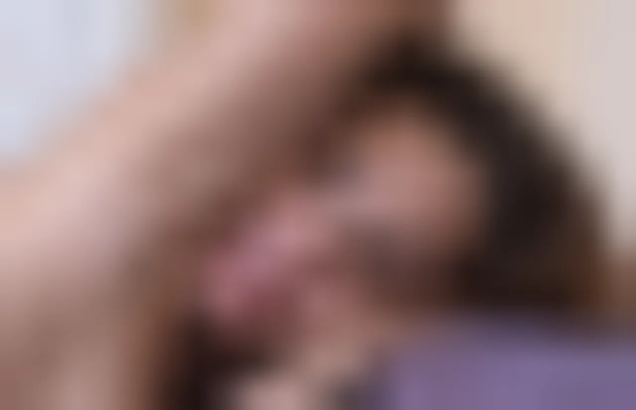 Clara, 28 Jahre — seitensprung in Neu-Ulm