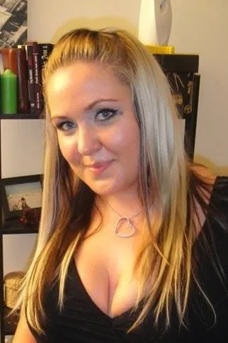 Clara, 26 Jahre — seitensprung in Neheim