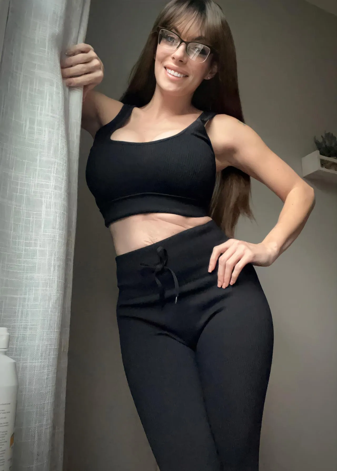 Lena, 27 Jahre — seitensprung in Krefeld