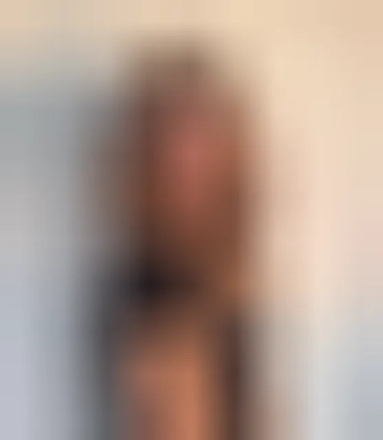 Nia, 22 Jahre — seitensprung in Essen