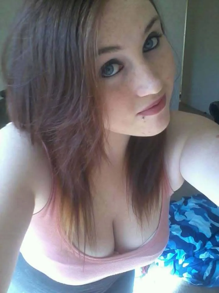 Lola, 23 Jahre — seitensprung in Bochum